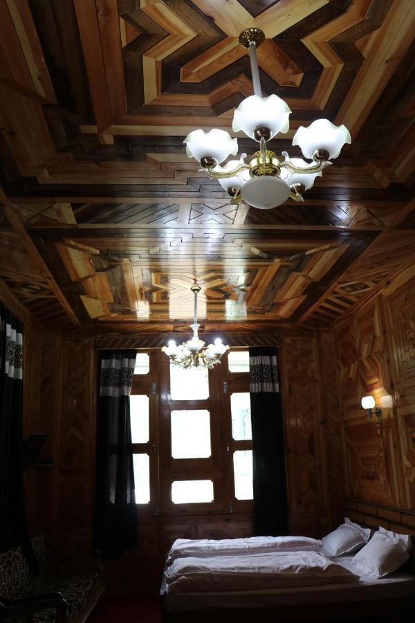 Sāngla Hotel Mount Kailash מראה חיצוני תמונה