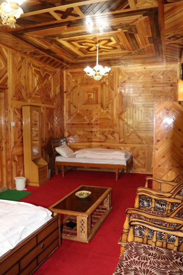 Sāngla Hotel Mount Kailash מראה חיצוני תמונה
